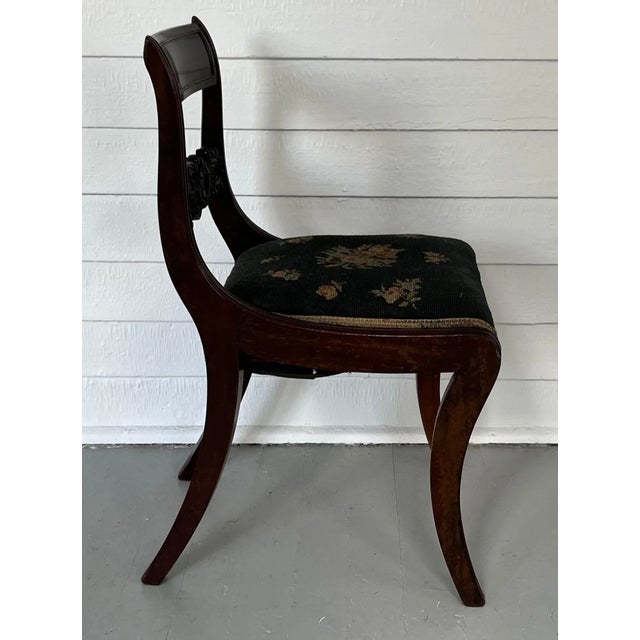 Antique Early 19th Century American Empire Classical New York Sabre Leg Mahogany Side Chair For Sale - Image 11 of 13