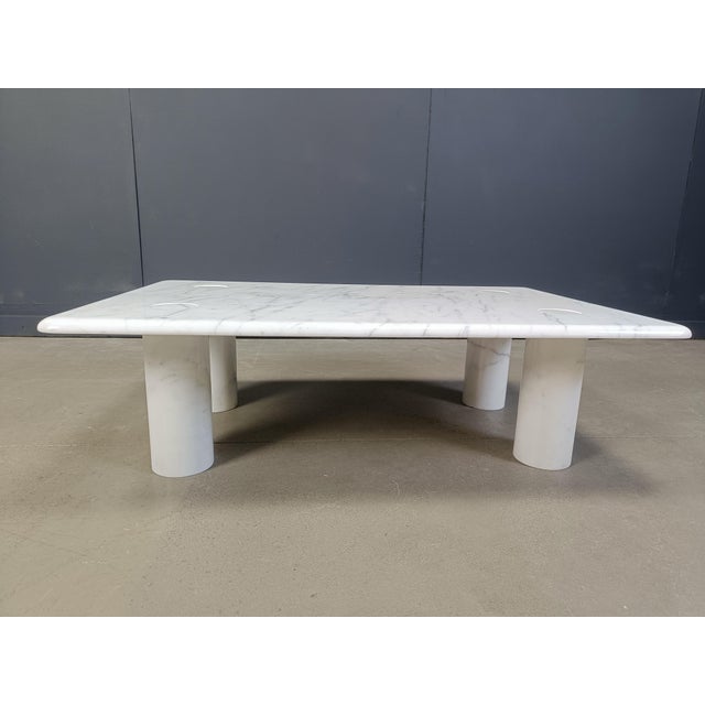 Carrara Marble Coffee Table attributed to Angelo Mangiarotti for Up&Up, Italy, 1970s, in Very Good conditions. Designed...