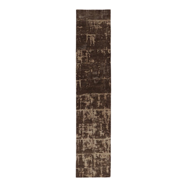 Rug & Kilim’s Modern Abstract Runner in Chocolate Brown and Beige For Sale