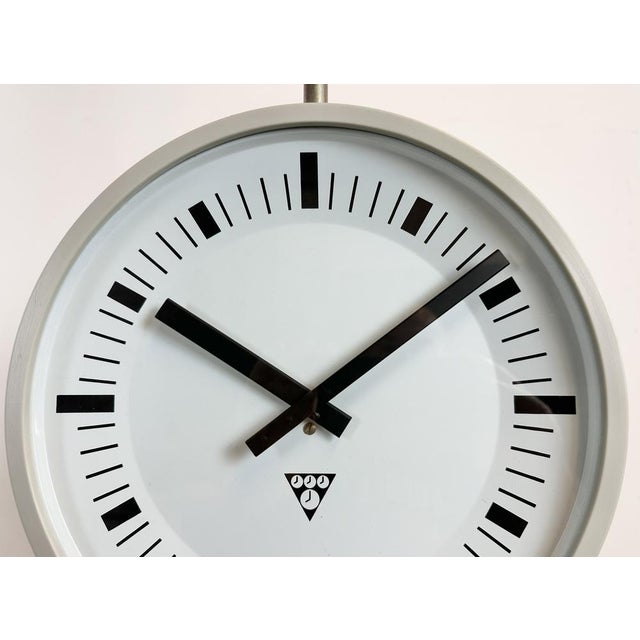Glass Industrial Grey Bakelite Double Sided Factory Clock from Pragotron, 1980s For Sale - Image 7 of 18
