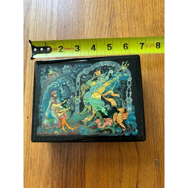 Vintage Hand-Painted Lacquer Table Box - "Sadko in the Underwater Kingdom" For Sale - Image 9 of 10