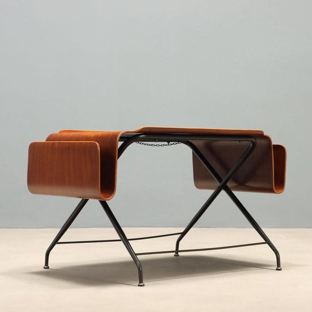Wood Coffee Table attributed to Industria Legni Curvati, 1950s For Sale - Image 7 of 9