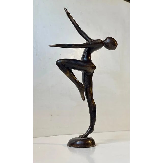 Vintage Androgynous Sculpture in Patinated Bronze, 1970s For Sale - Image 4 of 9