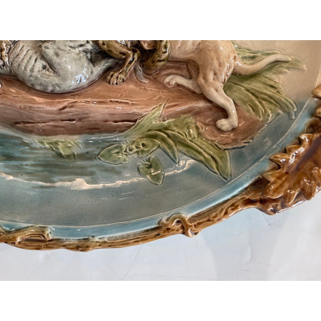 Rare 19th Century French Sarreguemines Majolica "The Hunt of the Wolves" Barbotine Platter, Rare Turquoise Color. For Sale - Image 11 of 17
