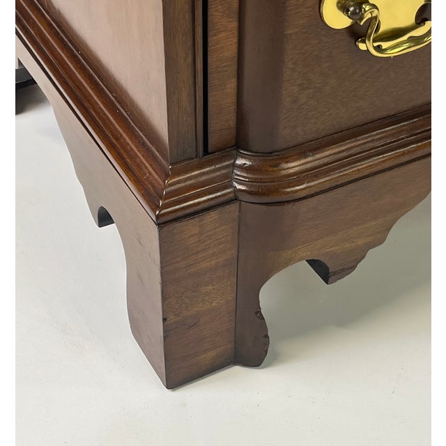 Mid 20th Century Councill Craftsmen Block Front Chest For Sale - Image 16 of 17