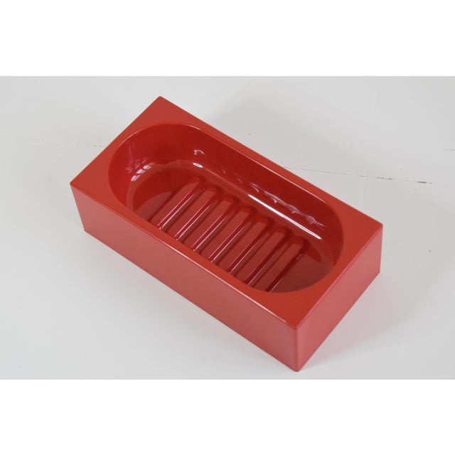 Red Soap Dish Set by Makio Hasuike for Gedy, 1970s, Set of 3 For Sale - Image 8 of 9