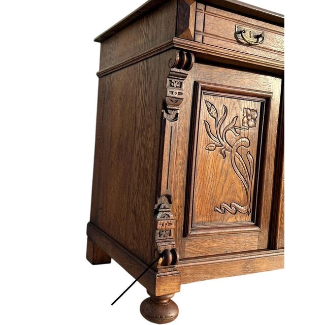 Antique French Art Nouveau Oak Buffet with Floral Details, 1890s For Sale - Image 11 of 12