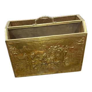 Mid 20th Century Vintage Brass Repoussé (Hammered Metal) English Magazine Rack For Sale