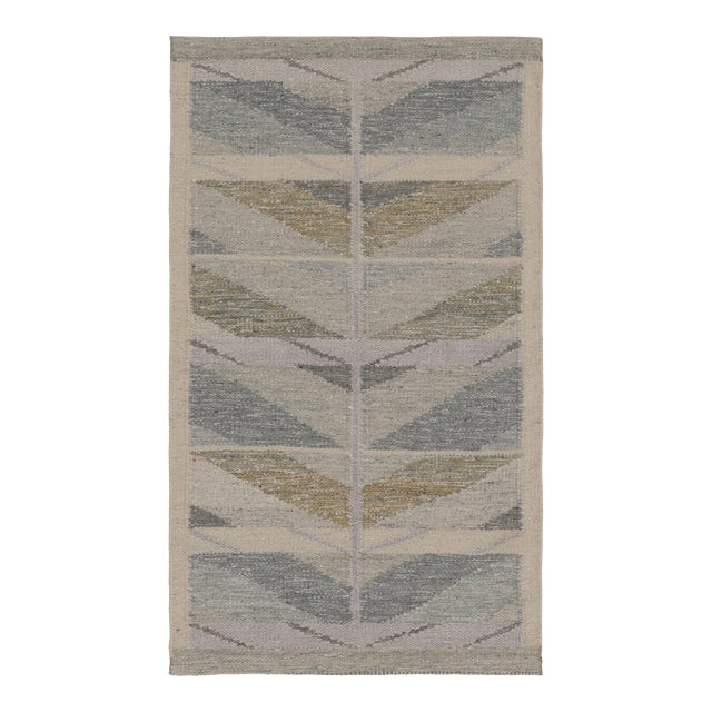 Rug & Kilim’s Scandinavian-Inspired Rug, Minimalist Chevrons in Gray and Blue For Sale
