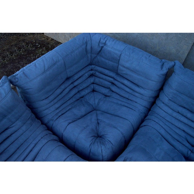 Mid-Century Modern Togo Sofa Set by Michel Ducaroy for Ligne Roset, Set of 5 For Sale - Image 3 of 8