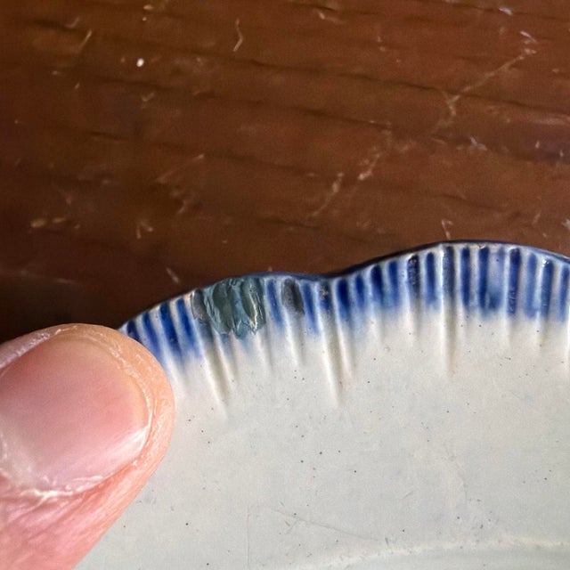 A Very Nice Antique Blue Feather-Edge Pearlware Plate, Circa 1810 For Sale - Image 11 of 12