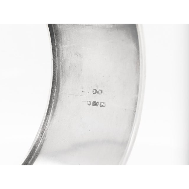 Silver English Victorian Aesthetic Sterling Silver Bangle Bracelet With Scenes of Birds For Sale - Image 8 of 12