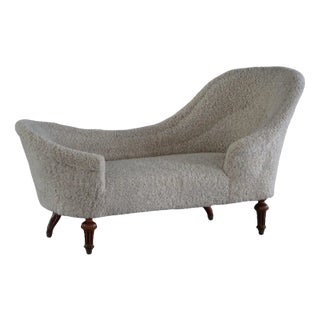 Antique Danish Sculptural Chaise Lounge in Lambswool, 1890s For Sale