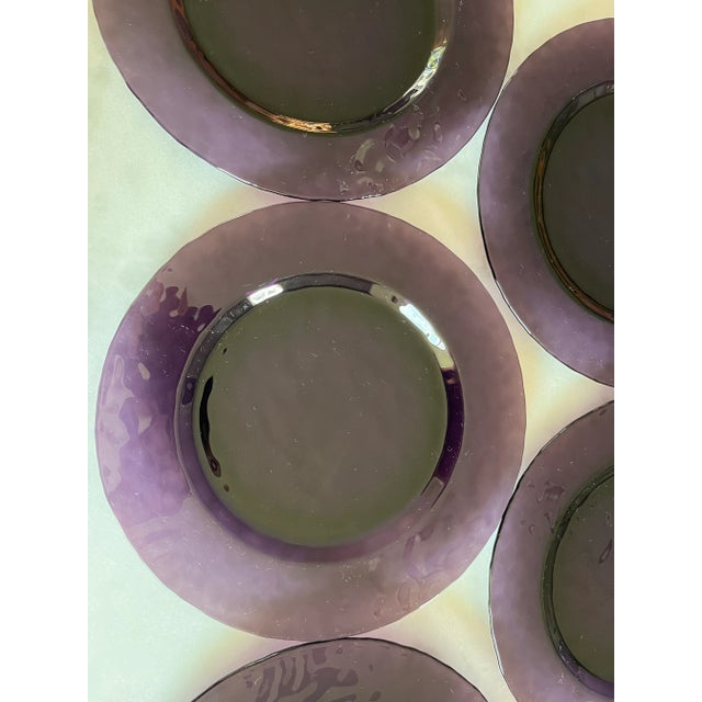 1970s Italian Studio Bormioli Rocco Purple Art Glass Dinner Plates - Set of 7 For Sale - Image 4 of 11