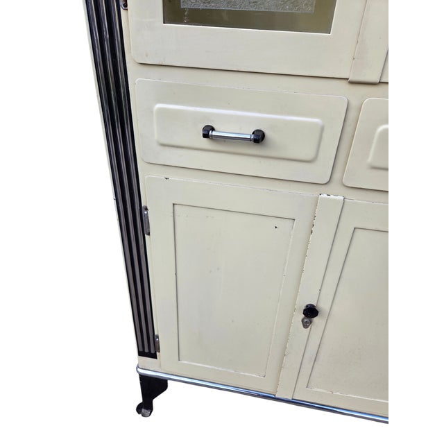 1920s Antique Industrial Art Deco Doctors Dental Cabinet Curio Metal Hutch Apothecary For Sale - Image 5 of 17