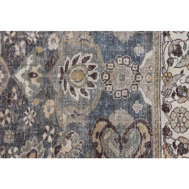 Gray Antique Persian Hamadan Rug With Floral Medallion Design in Soft Earthy Tones 5'1"x8'7" For Sale - Image 8 of 10
