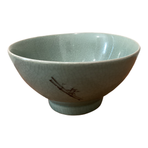 Vintage Korean Porcelain Crackle Celadon Glazed Bamboo Motif Matcha Tea Bowl (Chawan)