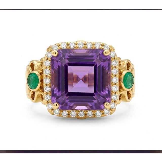 Amethyst Natural Amethyst 4.75cts & Diamond 0.2cts Ring in 18k Gold For Sale - Image 8 of 8