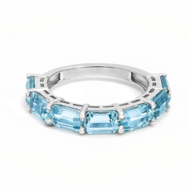 Natural 3.45 cts aquamarine half band ring in 18k gold For Sale - Image 10 of 18