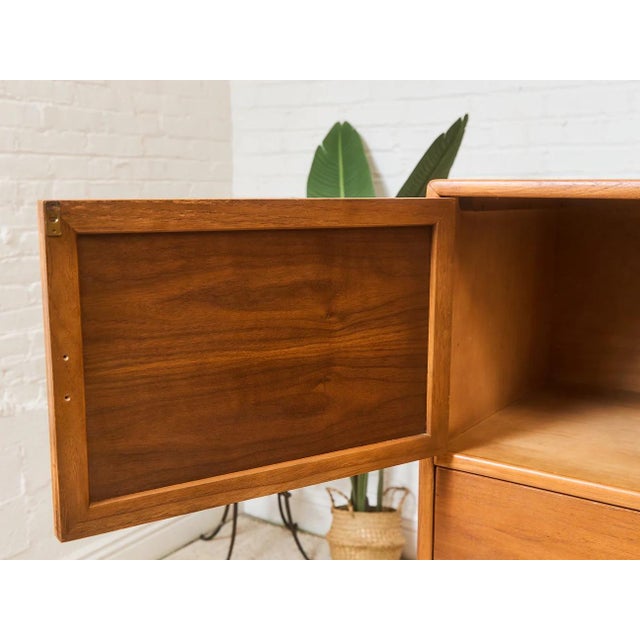 Mid 20th Century Mid 20th Century Warren Church for Lane Mid-Century Modern Gentlemans Chest For Sale - Image 5 of 12