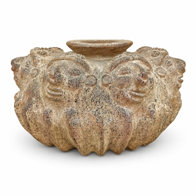 Pre-Colombian Handcrafted Perpetual Head Vase For Sale