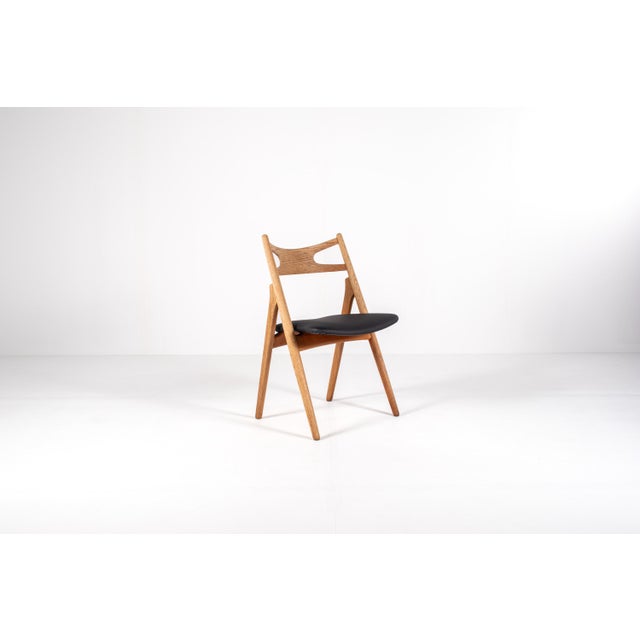 CH29 Sawbuck Chairs in Oak by Hans J. Wegner for Carl Hansen & Søn, 1950s, Set of 5 For Sale - Image 6 of 13