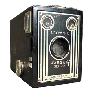 1940s Eastman Kodak Art Deco Black Metal Target Six-20 Box Camera