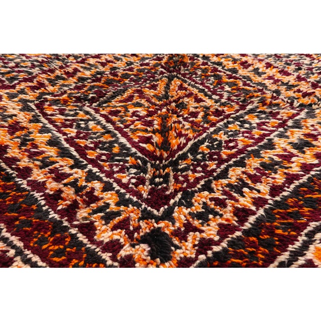 Mid 20th Century Vintage Zayane Beni M'Guild Moroccan Rug, 06'09 X 09'07 For Sale - Image 5 of 10