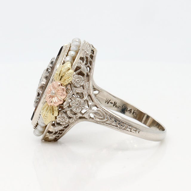 Art Deco 14k Gold, Diamond, Seed Pearl, Rock Crystal, and Onyx Filigree Cocktail Ring For Sale In Philadelphia - Image 6 of 11