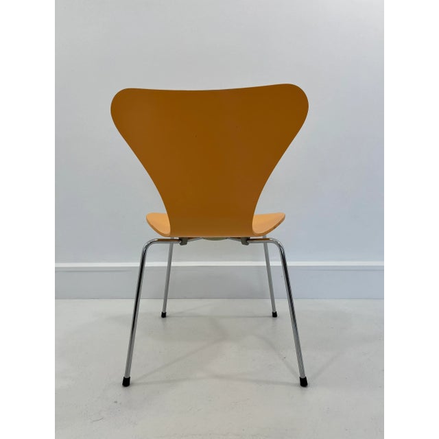 1980s Model 3107 Chair by Arne Jacobsen, 1980s For Sale - Image 5 of 10