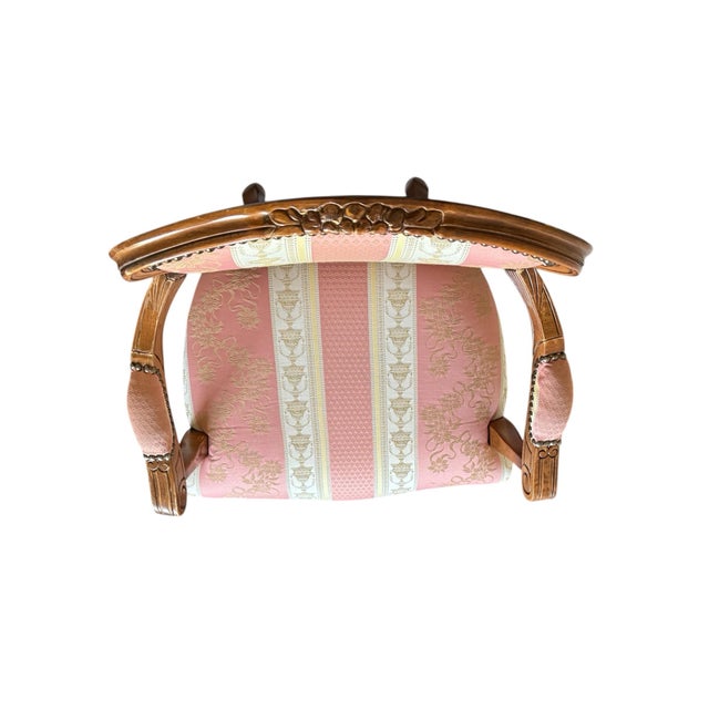 Vintage Italian Louis XV Style Carved Walnut Fauteuil Armchairs in Dusty Rose Brocade - Pair For Sale - Image 9 of 12