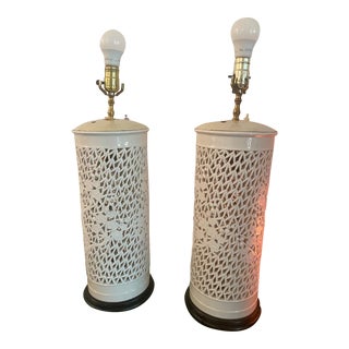 1950s Pair Chinoiserie Asian Blanc De Chine Pierced Reticulated Porcelain Lamps For Sale