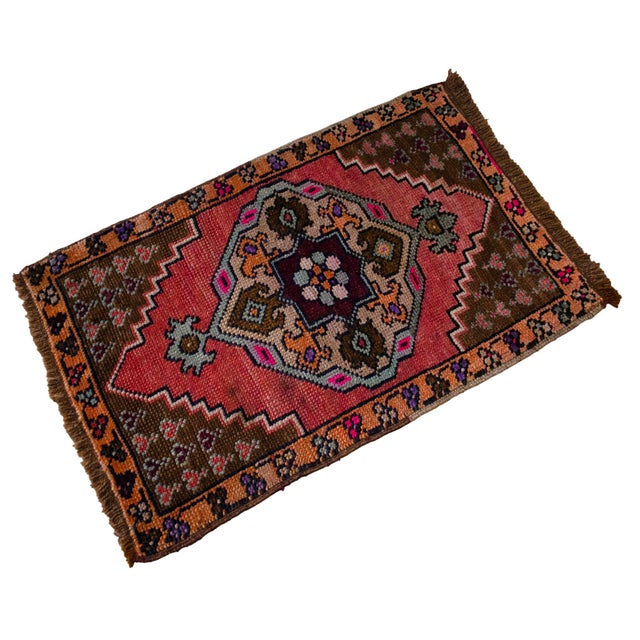 Hand Knotted Small Turkish Rug Organic Wool Mat Small Area Rug Kitchen Decor Doormat - 19'' X 29'' For Sale - Image 6 of 15