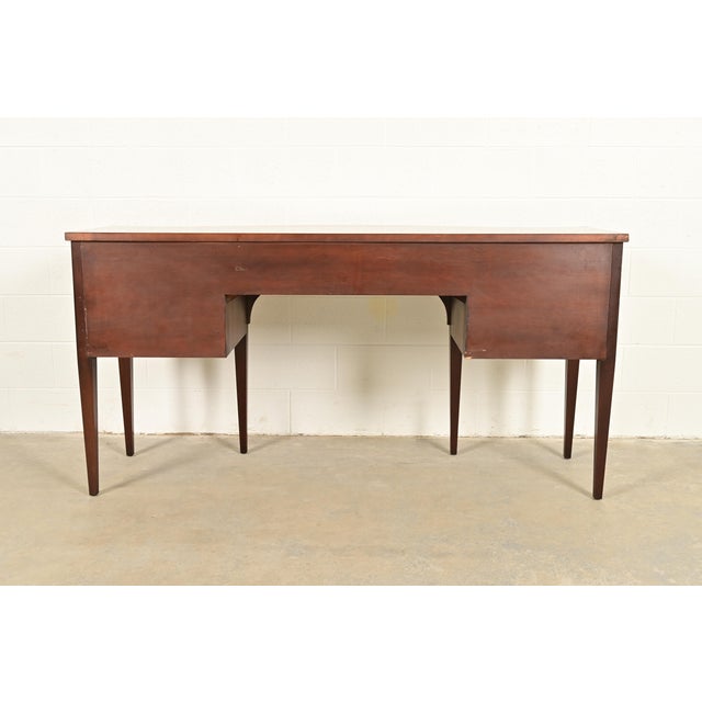 Baker Furniture Style Georgian Flame Mahogany Serpentine Front Sideboard Credenza For Sale - Image 12 of 13