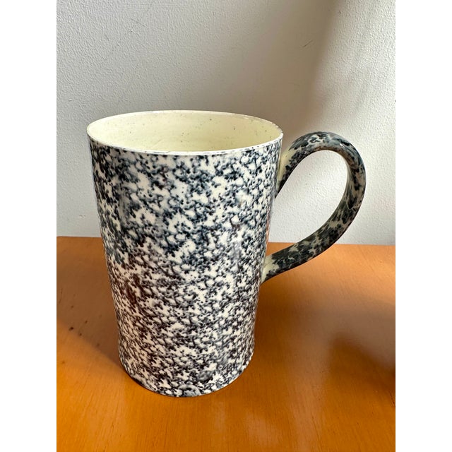 Large 19th Century Spongeware Canister / Mug For Sale - Image 4 of 4