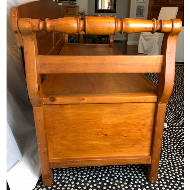 Late 19th Century Late 19th Century Mennonite Pine Shloof For Sale - Image 5 of 7