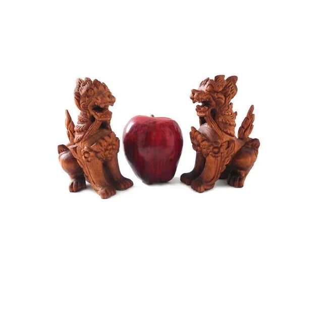 1950s Thai Carved Wood Singha Temple Lion Figurines Set of 2 For Sale - Image 4 of 10