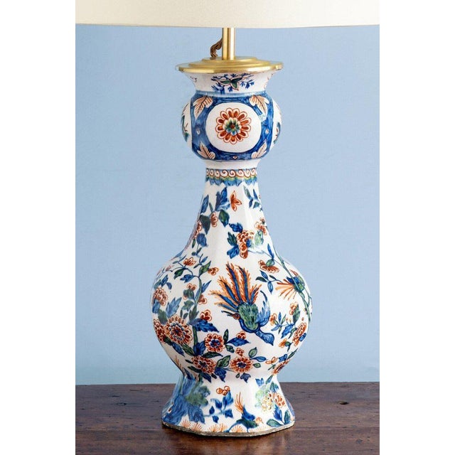 Polychrome Garlic Neck Vase Lamp from Dutch Delftware, 18th Century For Sale - Image 5 of 14