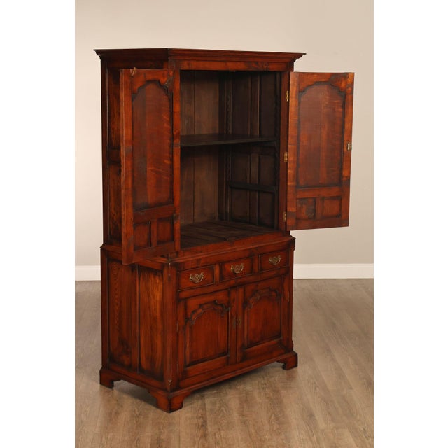 English Reproduction Georgian Style Linen Press Cabinet For Sale - Image 4 of 18