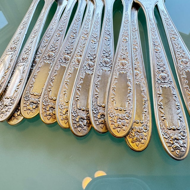 1930s Art Deco Flat Spreader Mildred (Silverplate, 1936) by National Silver Co 12Pc For Sale - Image 5 of 6