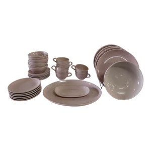 1950s 34-Piece Original Russel Wright by Steubenville Dinnerware Set in Soft Pink Sherbet