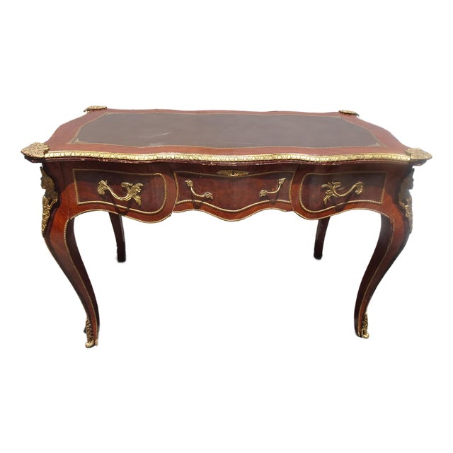 Vintage French Louis XV Bureau Plat Writing Desk Ornate Brass Ormolu Leather Top For Sale