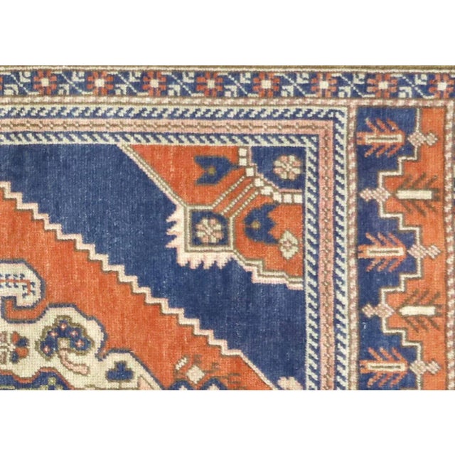 1960s Turkish Oushak Rug. Hand woven with wool on wool foundation in the Oushak region of Western Turkey. The Anatolian...