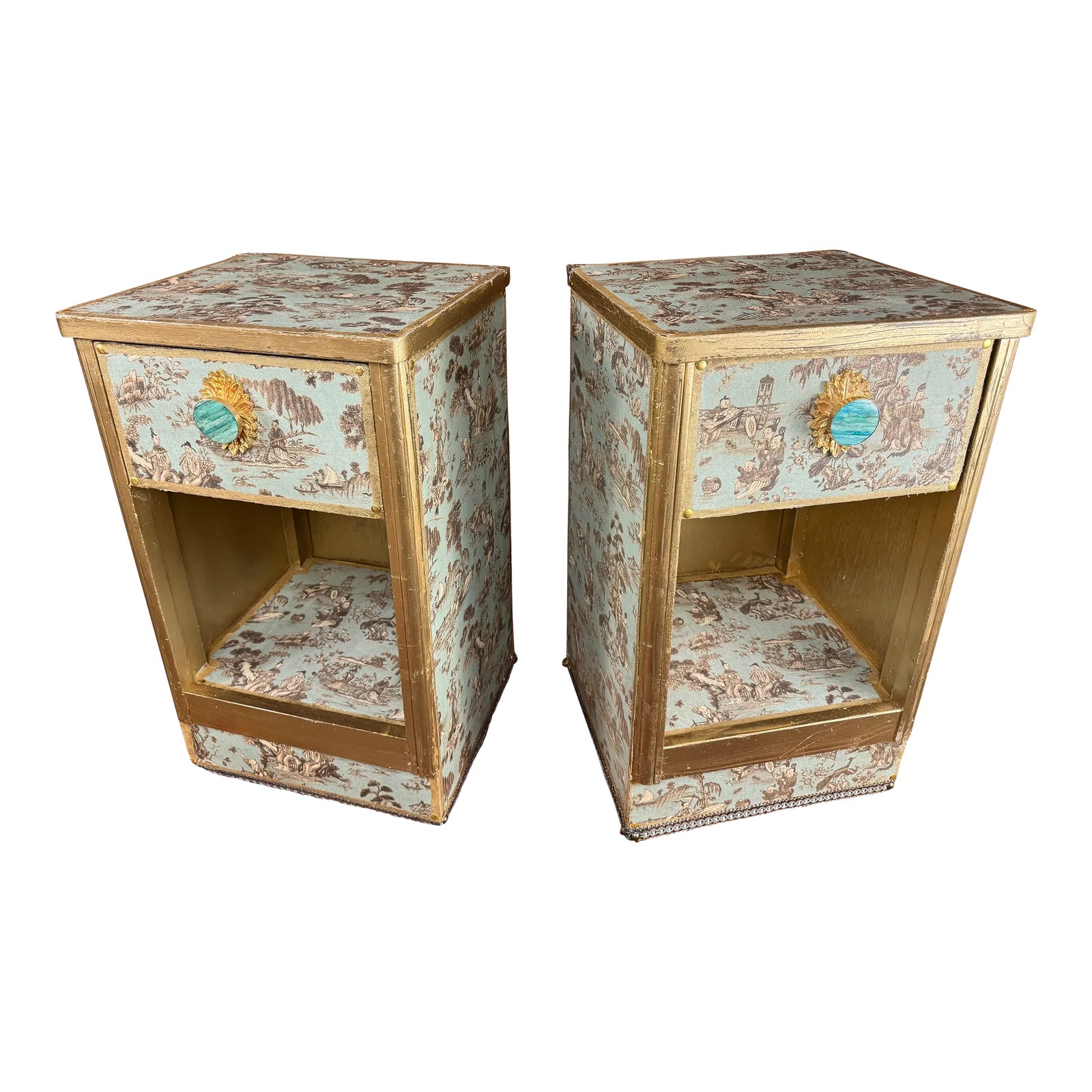 Mid 20th Century Pair of Green Chinoiserie Nightstands With Gold