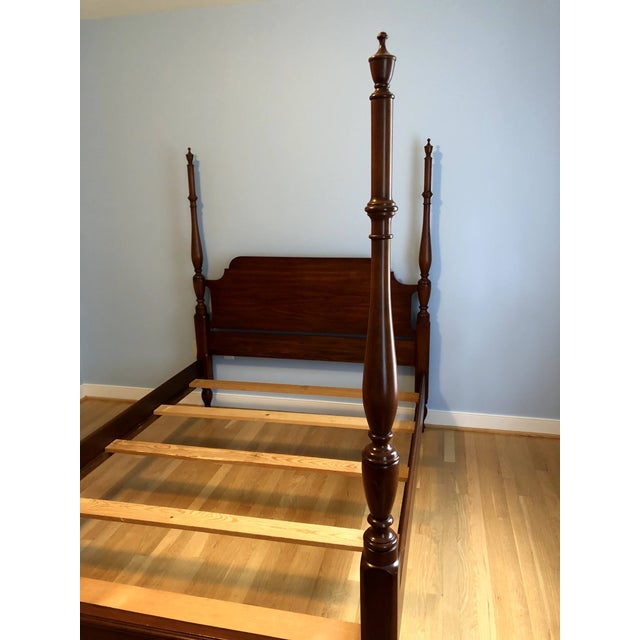 1980s 1980s Henkel Harris Fairfax Bed in Cherry For Sale - Image 5 of 9