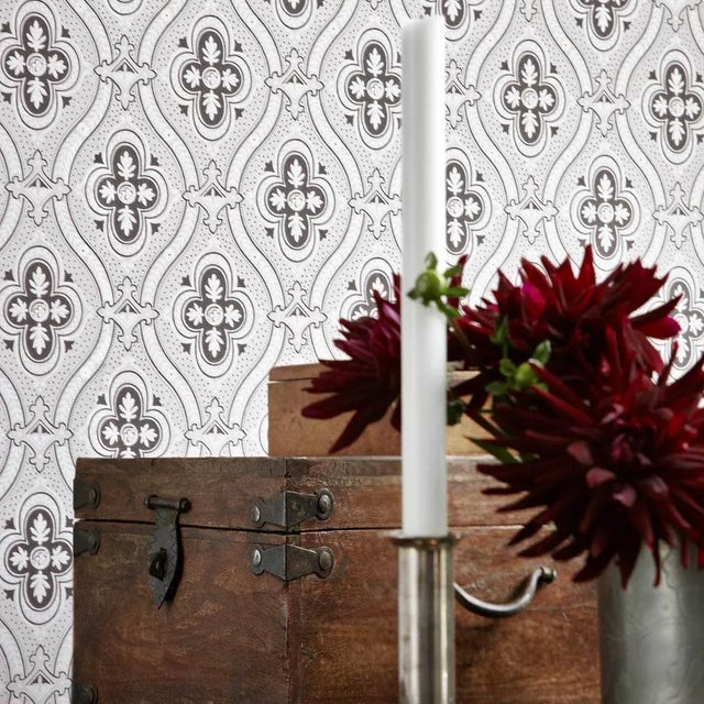 Borastapeter Borastapeter Pigkammaren Wallpaper in Umber For Sale - Image 4 of 4