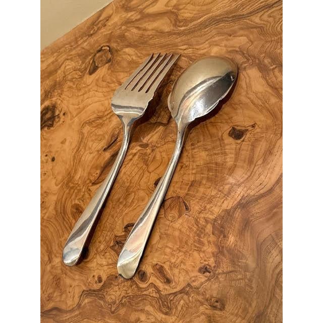 Traditional 1950s S. Kirk Repousse Pattern Sterling Silver Large Heavy Serving Spoon & Fork Utensil Set. No Monogram For Sale - Image 3 of 15