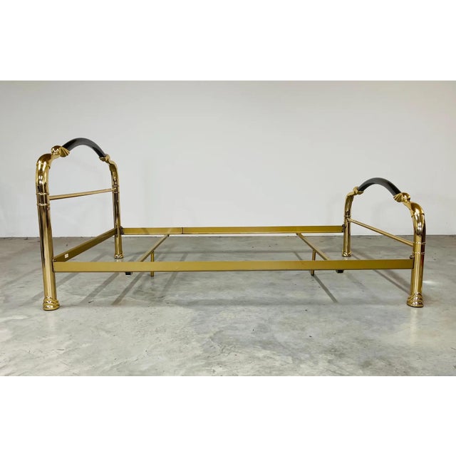 1980s Art Deco Art Nouveau Solid Brass & Enameled Steel Double Bed Armoni Essebi Italy For Sale - Image 5 of 10