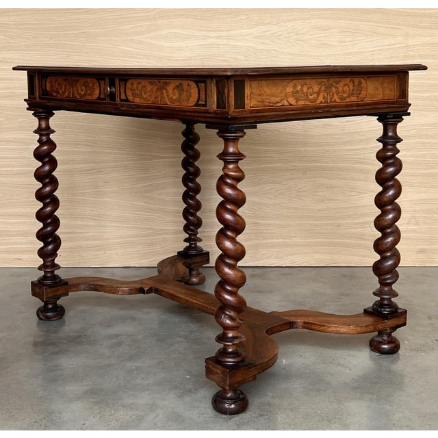 English Charles II Olivewood Oyster Veneer Side Table, 1780s For Sale - Image 5 of 14