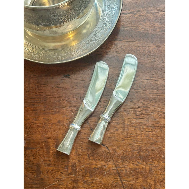 Christofle Contemporary 2023 Christofle “Babylone” Silver Plated Butter Spreader Knives- Set of 2 For Sale - Image 4 of 5